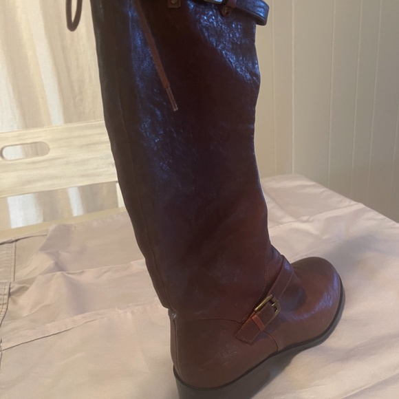 Boots by Me Too - Picture 7 of 8